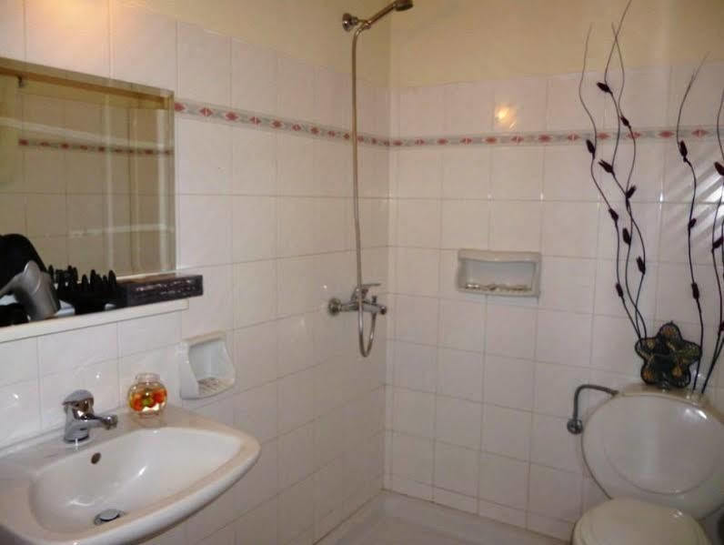 Maravelia'S Rooms Sými Esterno foto